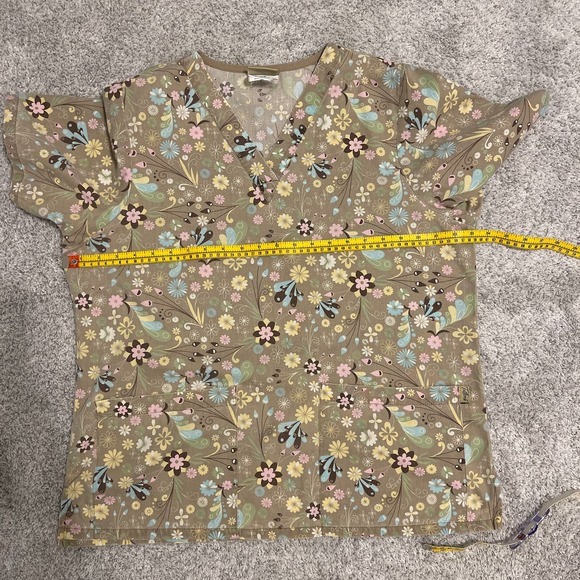 Tafford Tan Muted Pastel Floral Print V Neck Medium Pre-owned - Picture 6 of 7